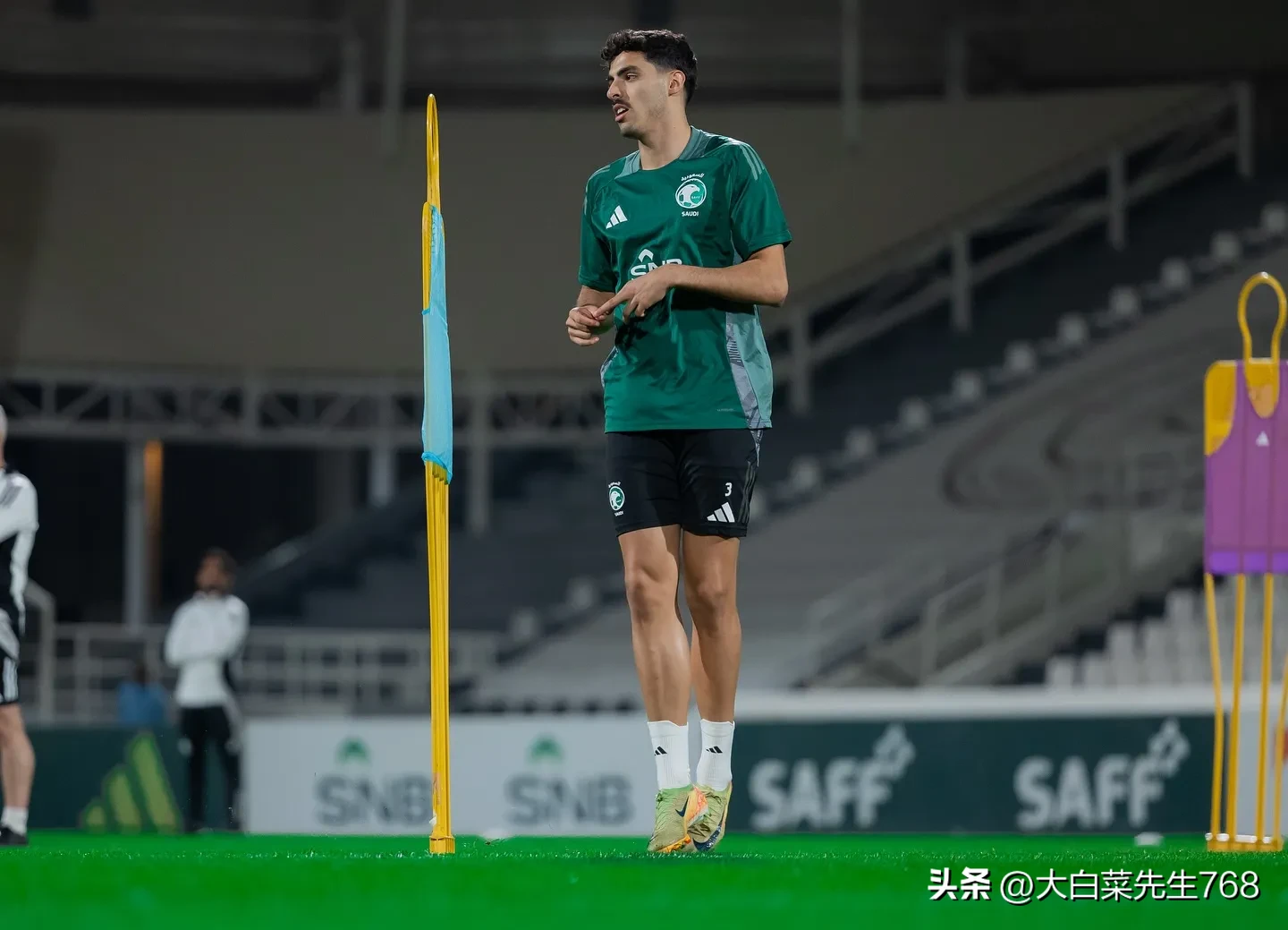 关于欧盟杯预选赛：球队备战决胜之战的信息