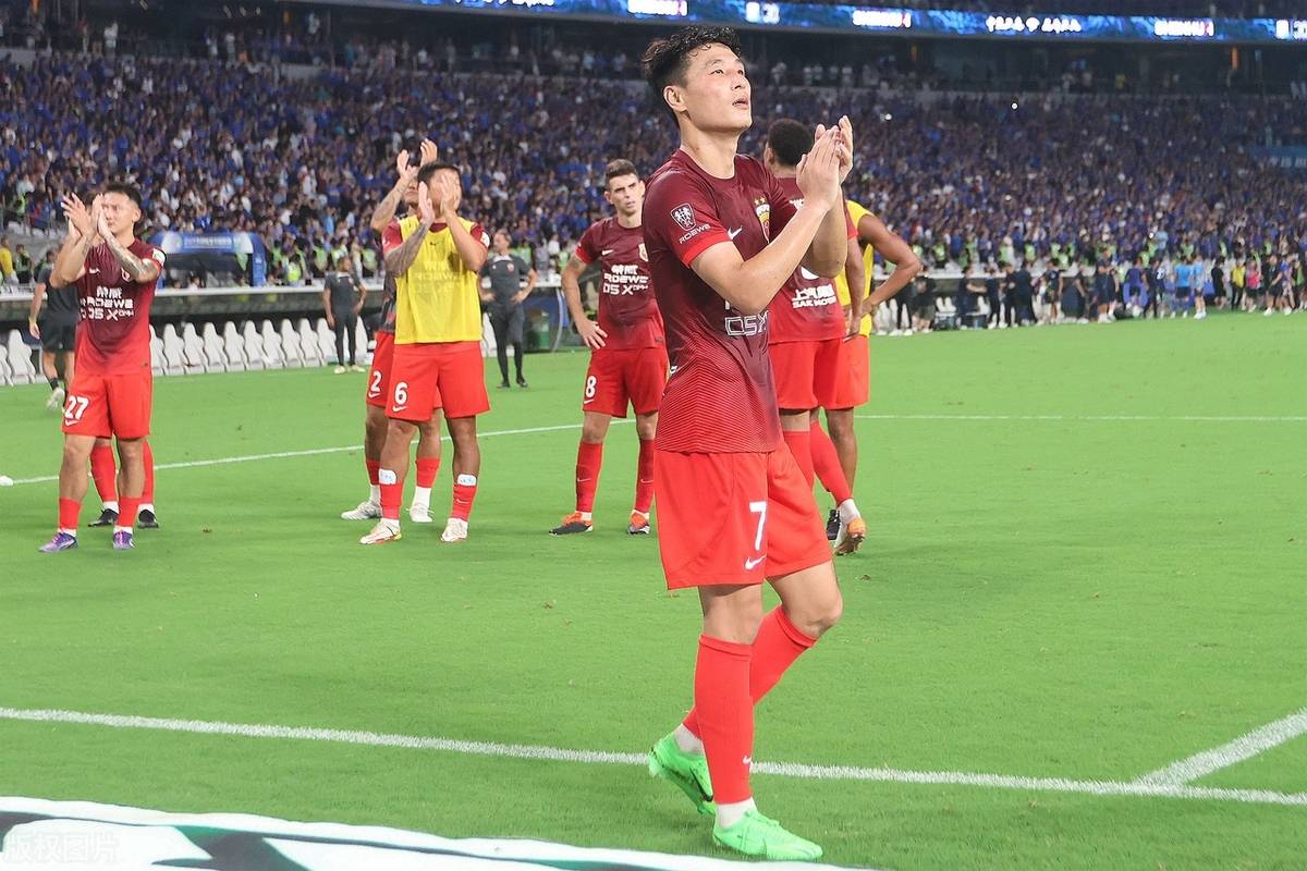 武磊独中两元，助阿特兰大夺胜